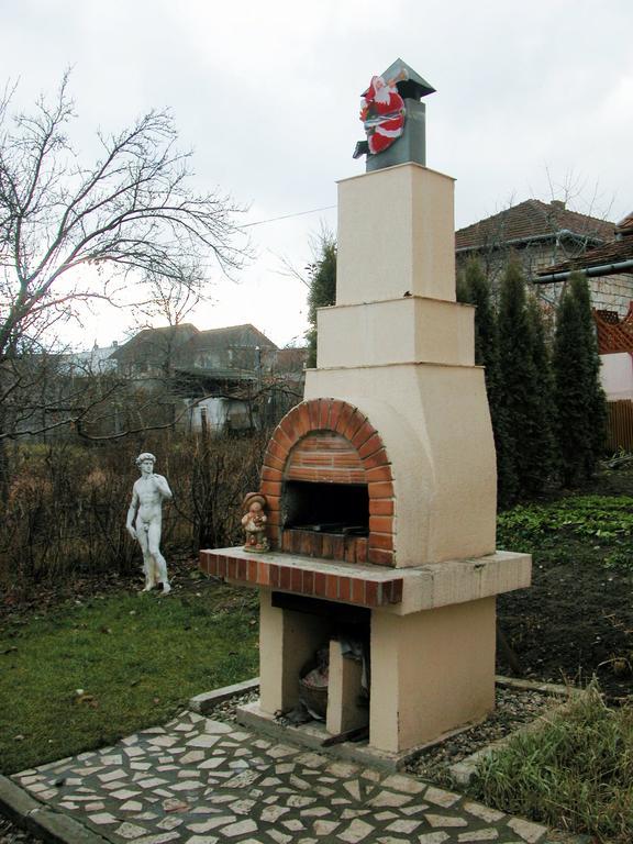 Pensiunea Sub Cetate Deva Exterior foto
